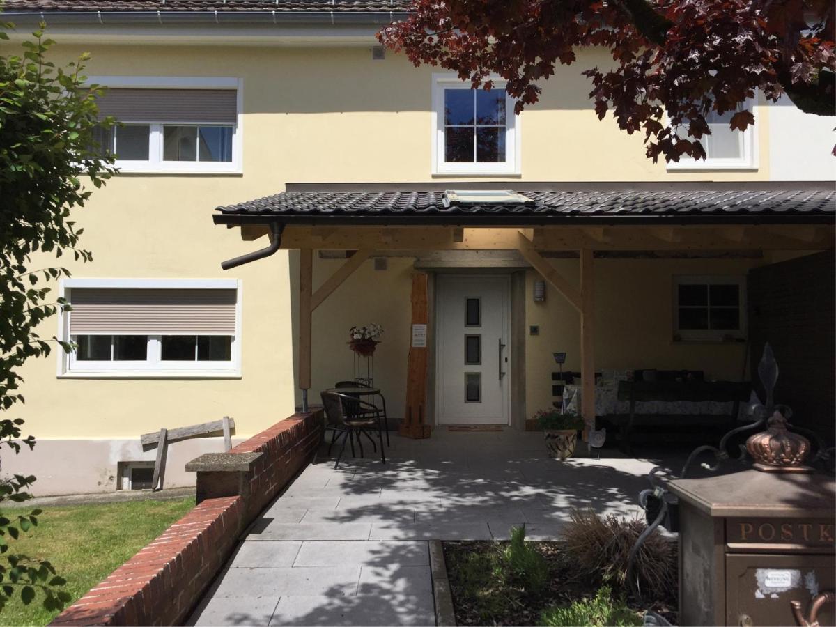 Apartmentvermietung Ingrid Bolkart - Voehlino 2 Illertissen Bagian luar foto