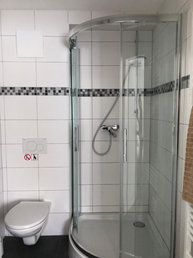 Apartmentvermietung Ingrid Bolkart - Voehlino 2 Illertissen Bagian luar foto