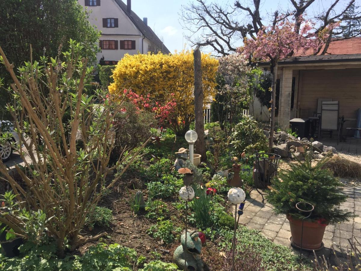 Apartmentvermietung Ingrid Bolkart - Voehlino 2 Illertissen Bagian luar foto